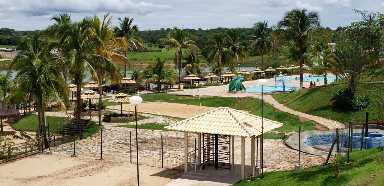 Do Oficial 4*